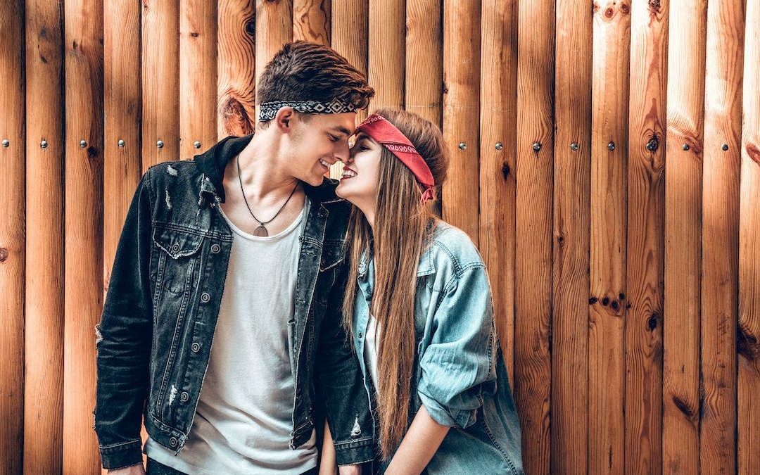 POR QUÉ TAURO NO PUEDE EVITAR ENAMORARSE DE VIRGO