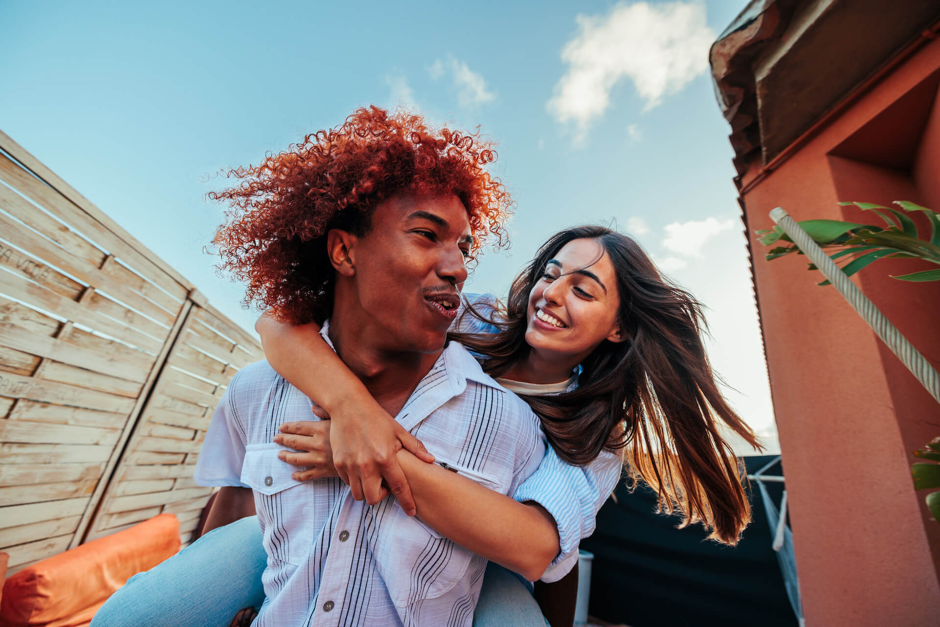 Lo que te espera en el amor en julio 2023 según tu signo - HORÓSCOPO NEGRO