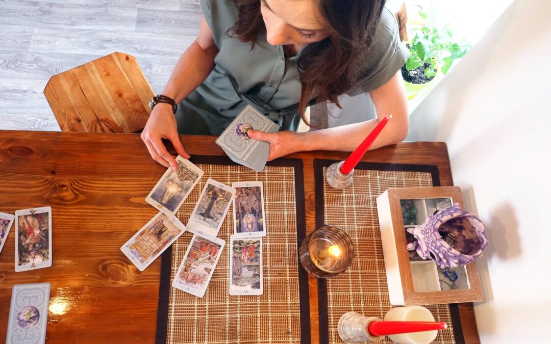 Lo que el tarot te pide que sueltes antes de que empiece junio según tu signo