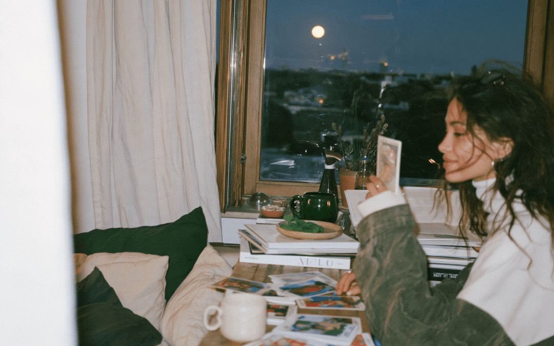 La carta del Tarot que viene con un mensaje para tu signo durante la Luna Llena del 26 de septiembre