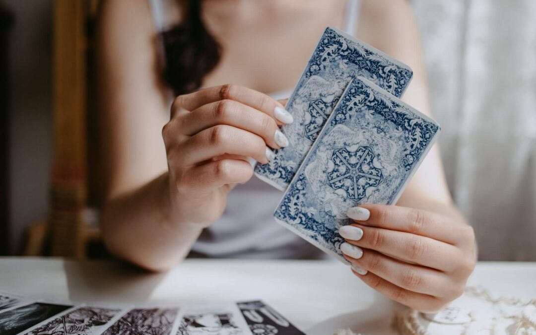 Lo que viene para tu signo en octubre según el Tarot